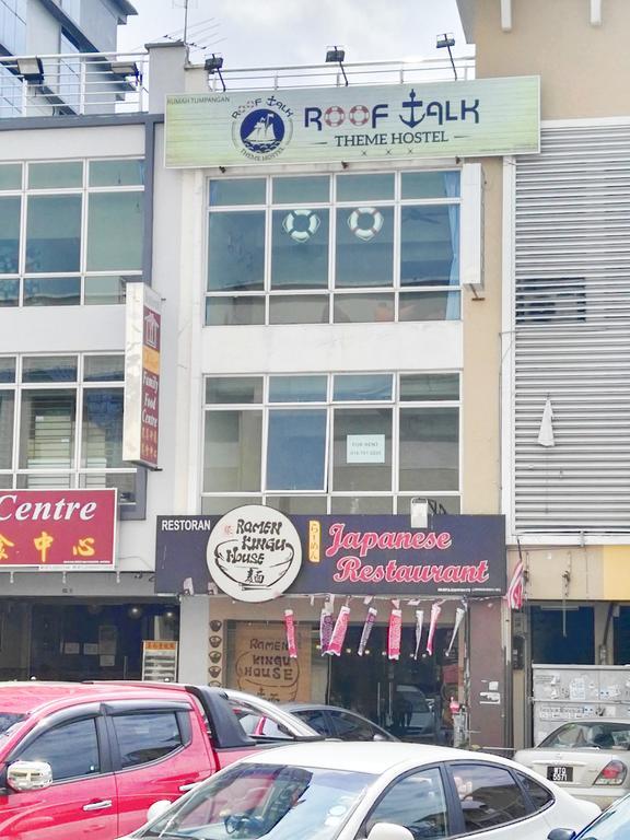 Roof Talk Theme Hostel Johor Bahru Eksteriør billede